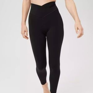 OFFLINE By Aerie Real Me High Waisted Pocket Leggings
